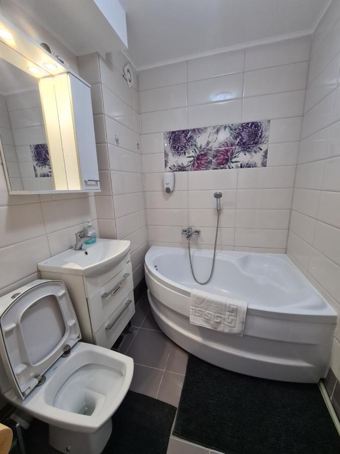 Apartament Ultra Central 1 Apartment ฮูเนโดอารา ภายนอก รูปภาพ